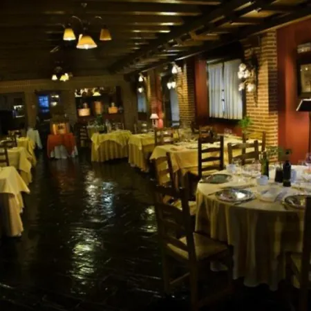 מלון Restaurante Florida 2*