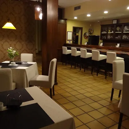 Restaurante Florida מלון 2*